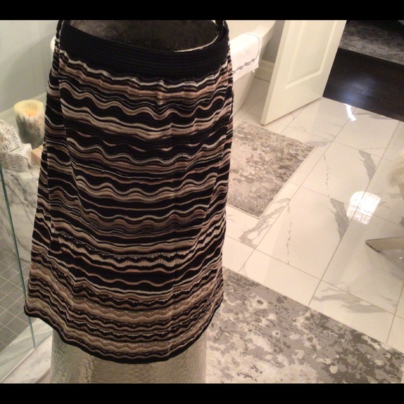 COPY - Vintage missoni skirt knee length size 40 or a small black knit final pr… - Picture 5 of 13
